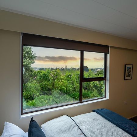 Cosy Unit With Incredible Views & Sky Tv Vila Whanganui Exterior foto